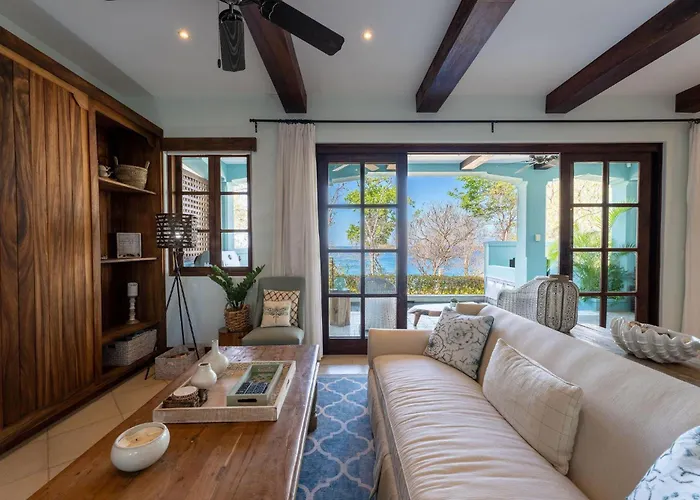 Casa De Sueños- 5 Bedroom At Catalinas Villa